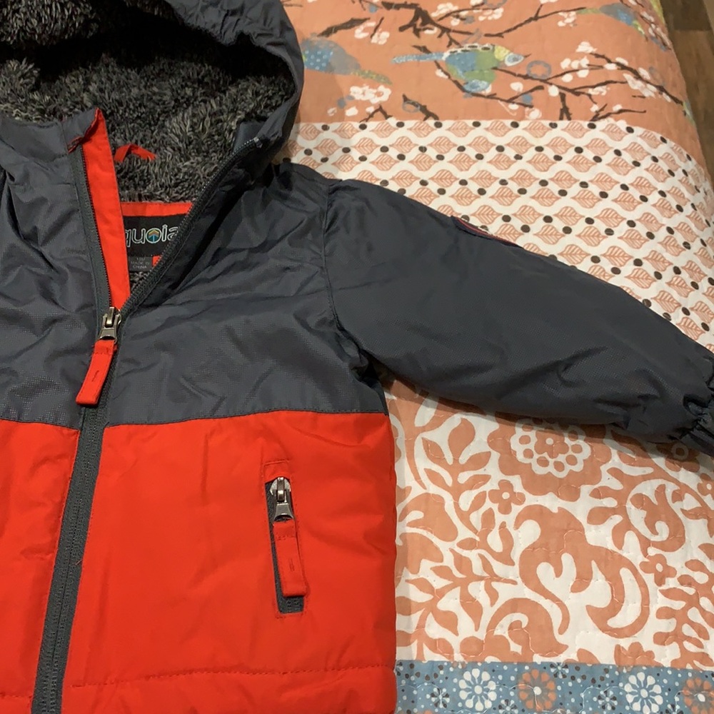 Sequoia Jacket - Picture 2 of 5